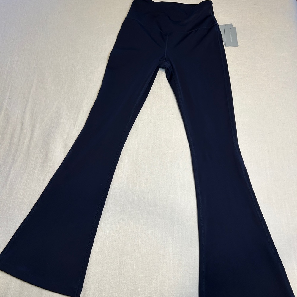 NWT💕 Athletic Flared pants